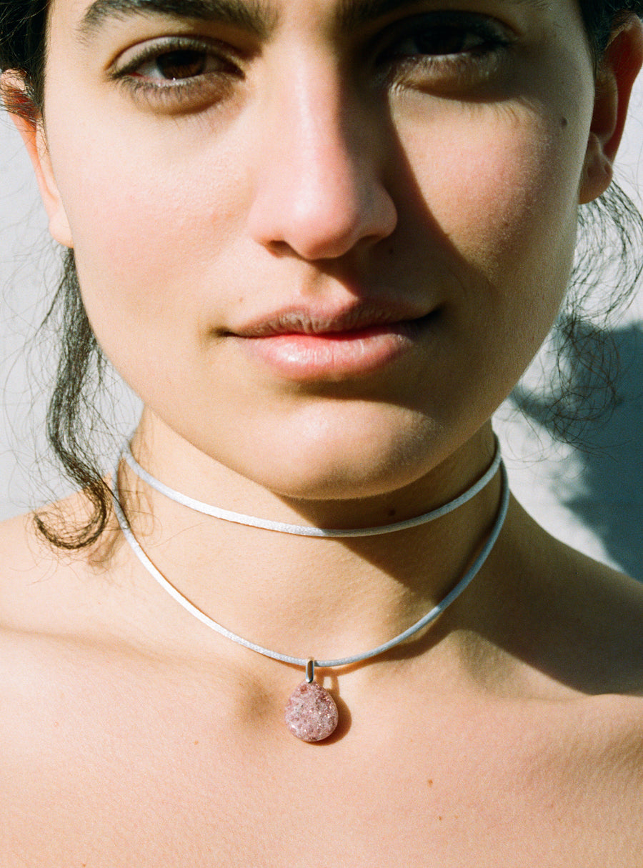 SMALL STRAWBERRY QUARTZ DROP